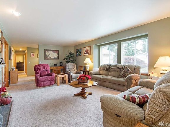 4th image of 8902 222nd Street Ct E