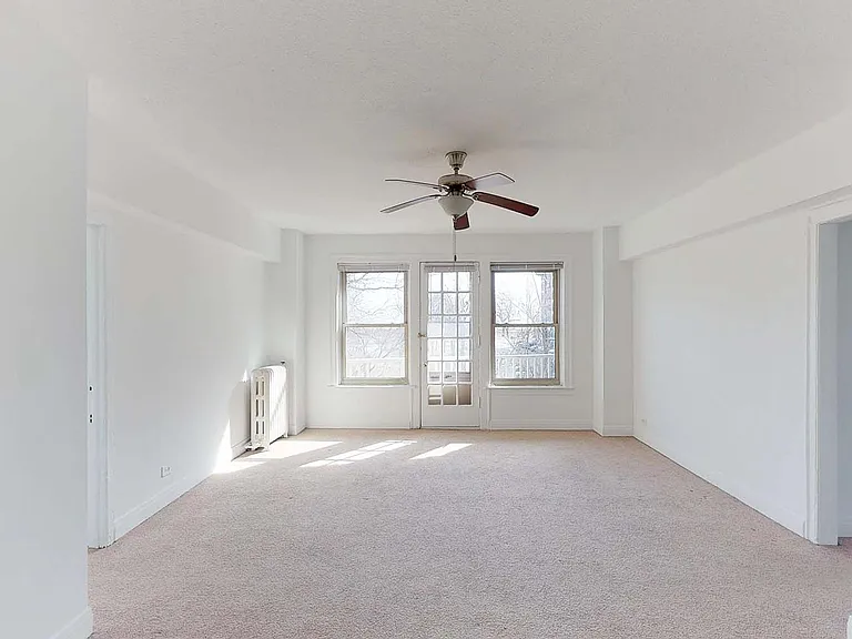 Dining/Living room