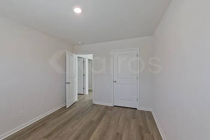 111 Overstreet Way — Photo 13