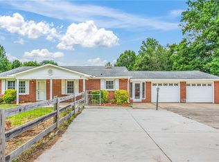 3140 Hickory Tree Rd, Winston Salem, NC 27127