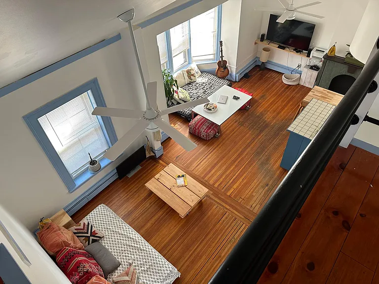203 Grand St #6 — Photo 6