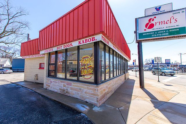 1st image of 5773 N Northwest Hwy #302