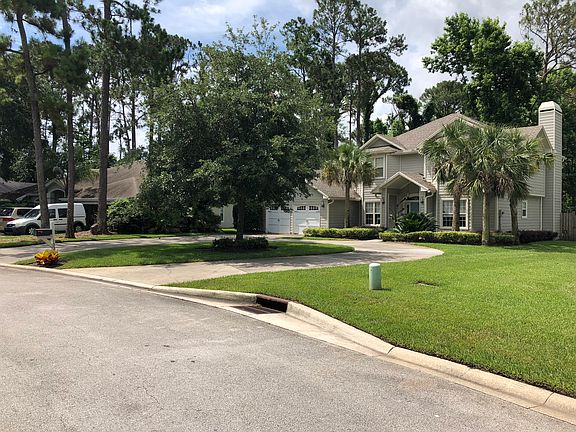 3rd image of 133 Summerfield Dr