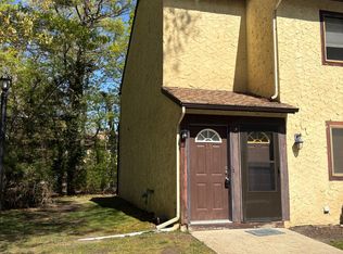18 Stratton Ct #18, Galloway, NJ 08205