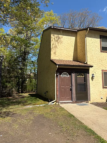 18 Stratton Ct #18 Photo 1