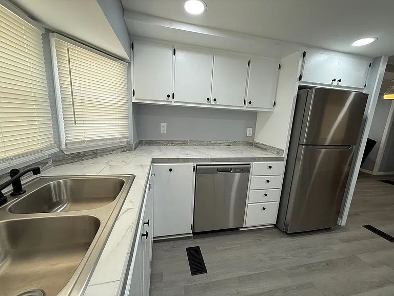 4851 W Gandy Blvd #B7-L27 — Photo 11