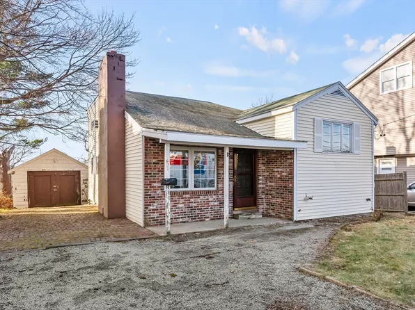 51 Overlook Rd, Weymouth, MA 02189