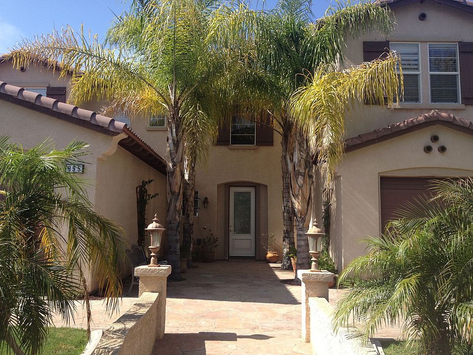 1st image of 995 McCall Dr