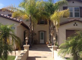 995 McCall Dr, Corona, CA 92881