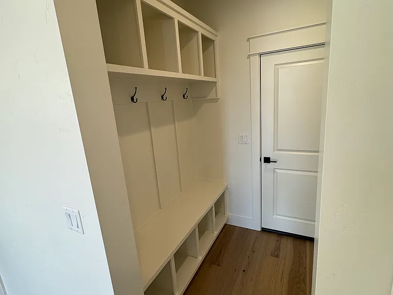 422 S Big Star Ln — Photo 13