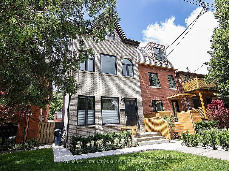 900 Manning Ave #MAIN — Photo 1