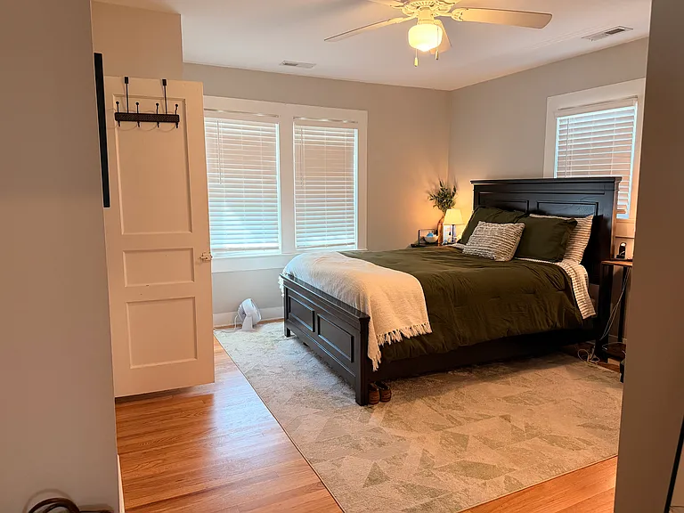 409 Dement St NE — Photo 19