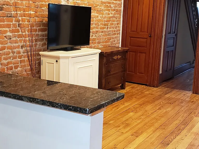 320 Gay St #1 — Photo 5