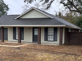 847 Camp Wilkes Rd, Biloxi, MS 39532