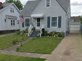 4202 Maplecrest Ave, Parma, OH 44134