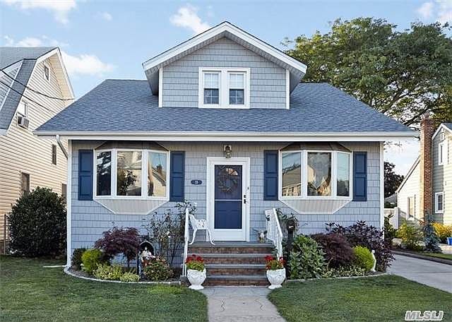 1st image of 35 Rockville Ave