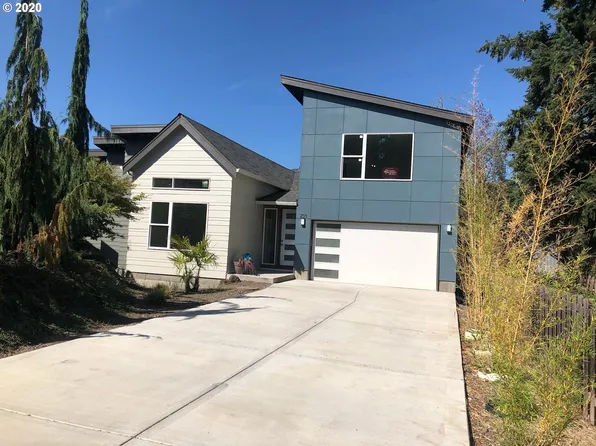 205 NW Quail Gardens Pl, Hillsboro, OR 97124