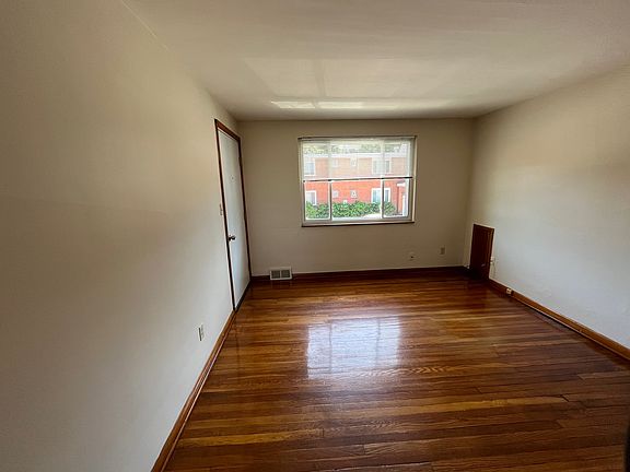 2nd image of 130 Lacrosse St #E3