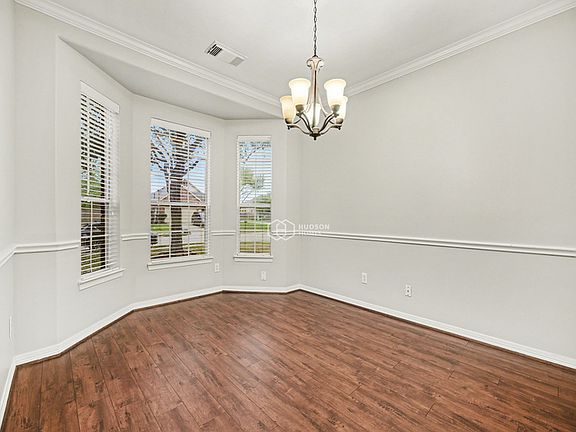 4th image of 6160 Cornell Ln
