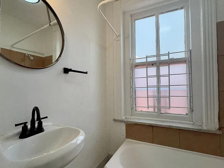 Mount Vernon Residences I — Photo 12