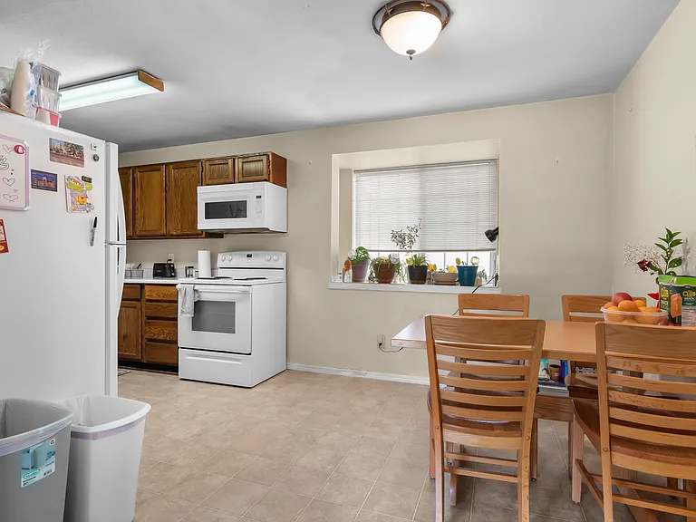 724 W 1720 N #126 — Photo 5