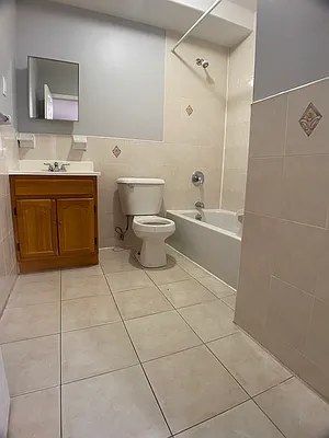 Rented by Highline Residential | media 27