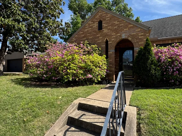 2704 E 16th St #2704, Tulsa, OK 74104