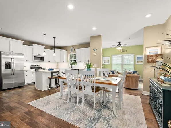 11420 Maid At Arms Ln, Berlin, MD 21811
