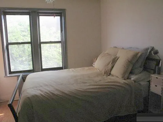 Rented by Winzone Realty Inc | media 28