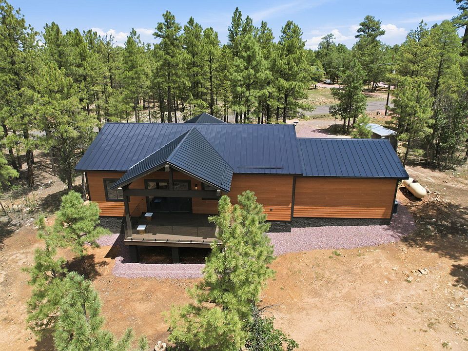 1st image of 3847 Apache Dr
