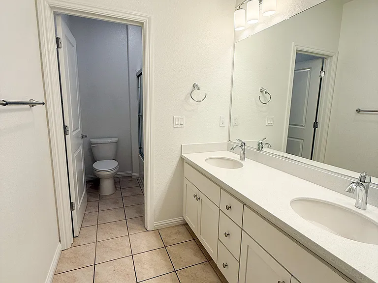 1811 Dobbin Dr — Photo 22
