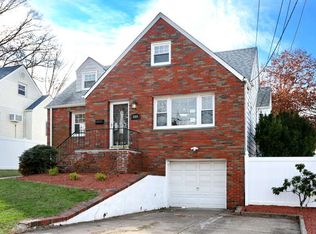 369 Marvin Ave, Hackensack, NJ 07601