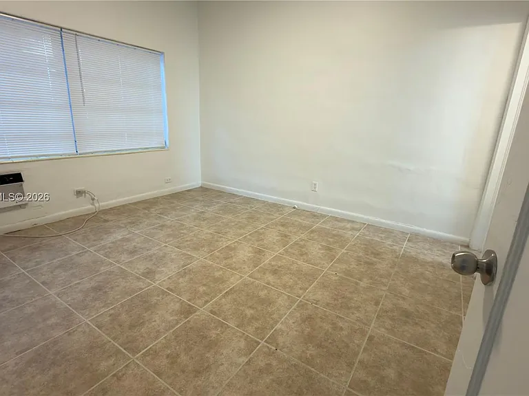 808 84th St #812 — Photo 11