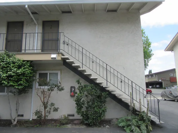 1249 Coronado Dr APT 3, Sunnyvale, CA 94086