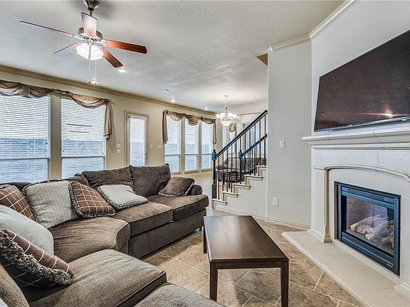 4th image of 179 Carrington Ln