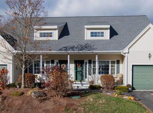 20 Locksley Ln, Raymond, NH 03077