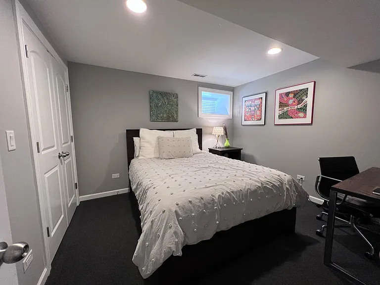1441 W Grand Ave #1 — Photo 25