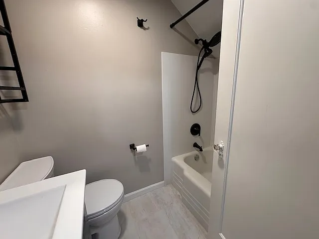 107 Euclid Ave — Photo 10