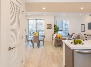 11269 Camarillo St UNIT 303, North Hollywood, CA 91602
