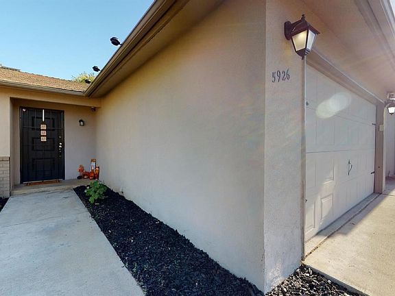 4th image of 5926 E Saginaw Way