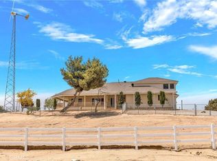 8226 Nevada Ave, Phelan, CA 92371