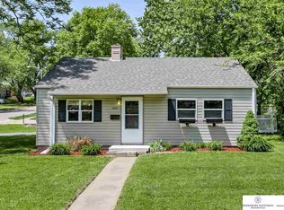 1402 N 70th Ave, Omaha, NE 68132