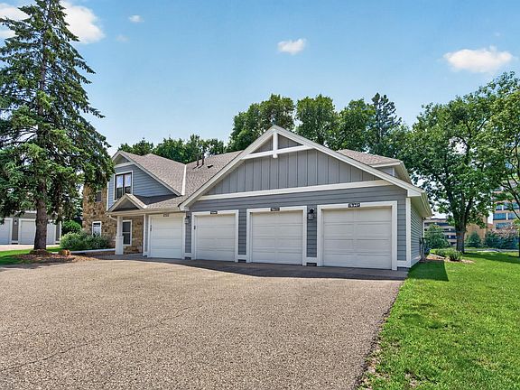 3rd image of 6976 Langford Ct