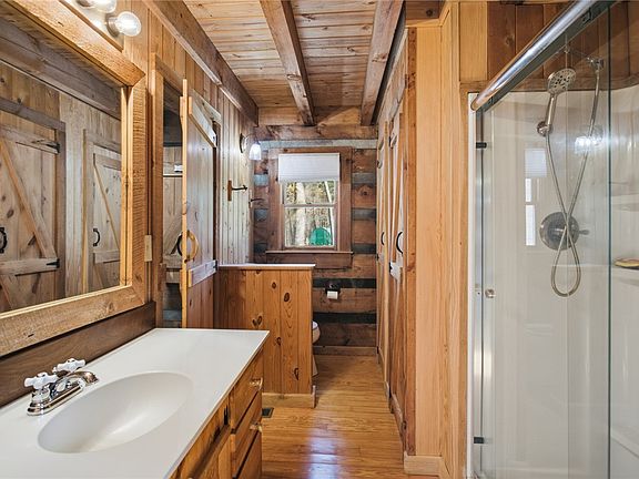 12th image of this home