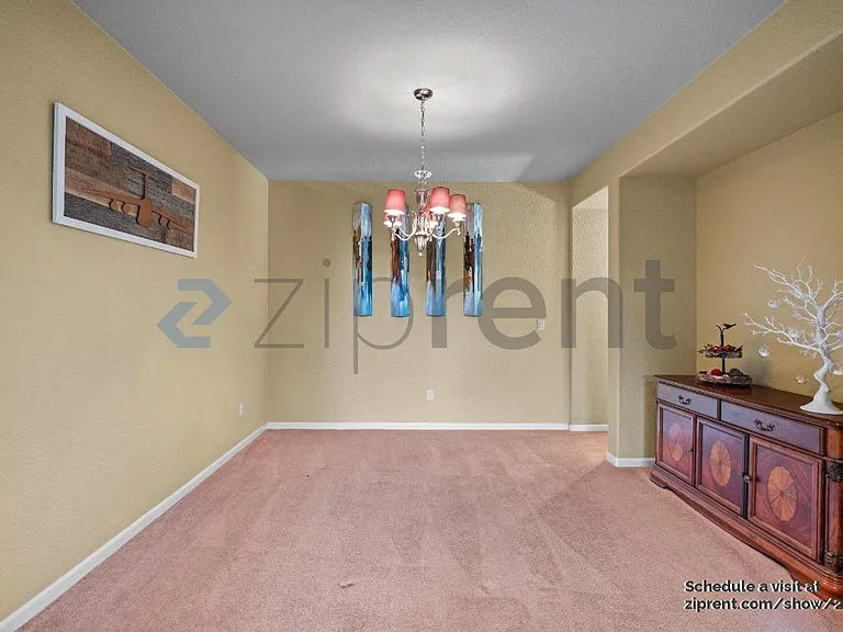 887 Hampton St — Photo 23