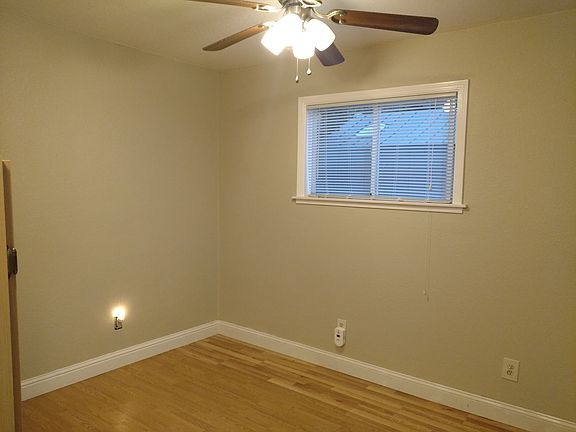 4th image of 418A Susana St