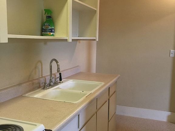 5th image of 410 N Tower Ave APT 10
