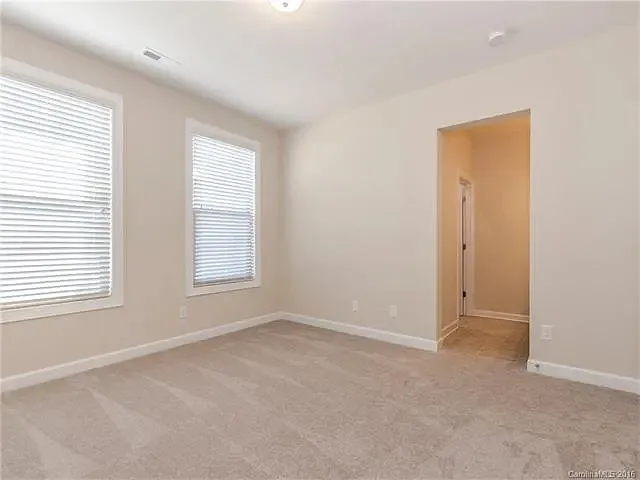 8184 Breton Way — Photo 21