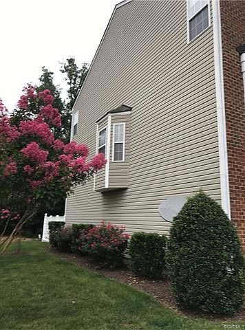 2nd image of 13424 Ridgemoor Ln #13424