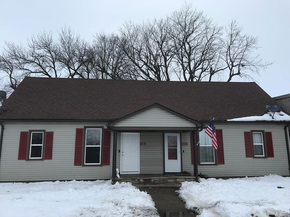 Left side of duplex 